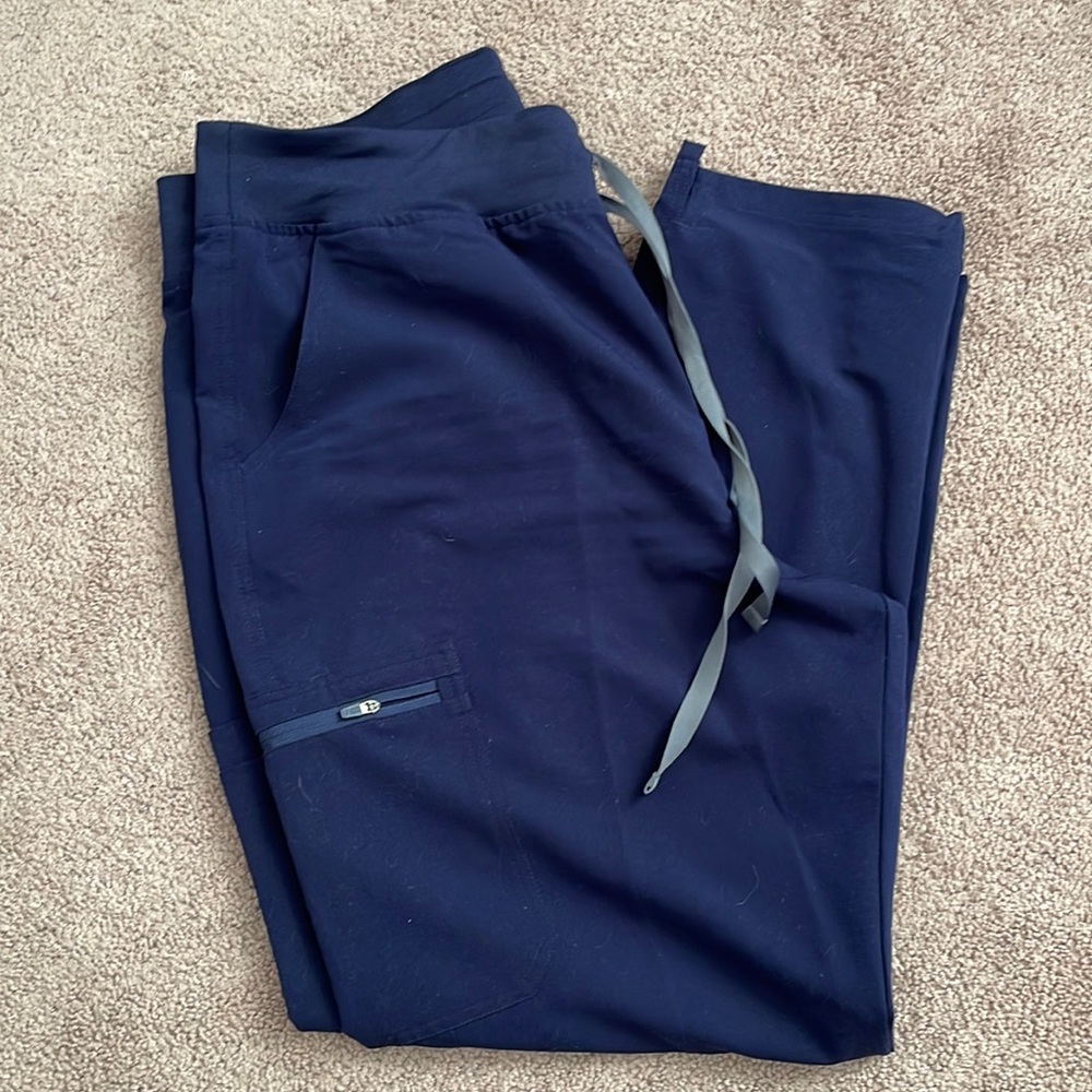 Figs Women Yola Scrub Pants 👖